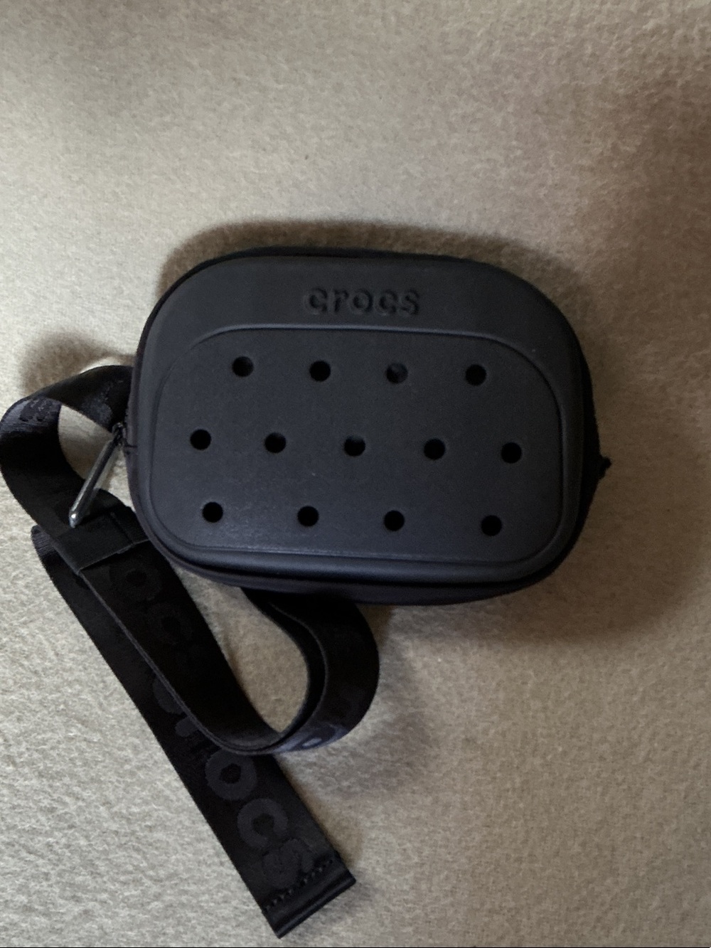 CROCS Mini Crossbody Bag in Black